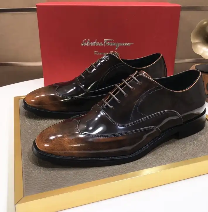 hype Ferragamo Leather Shoes