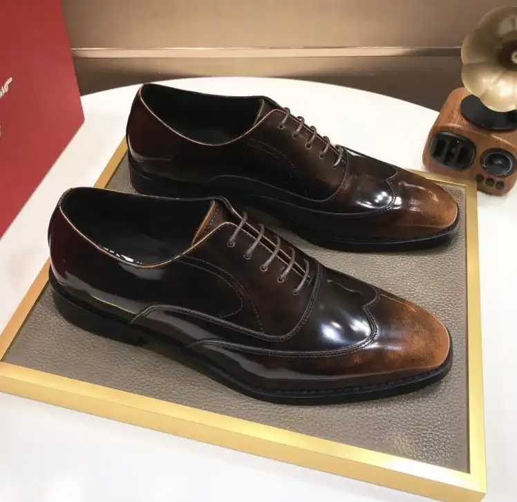 hype Ferragamo Leather Shoes