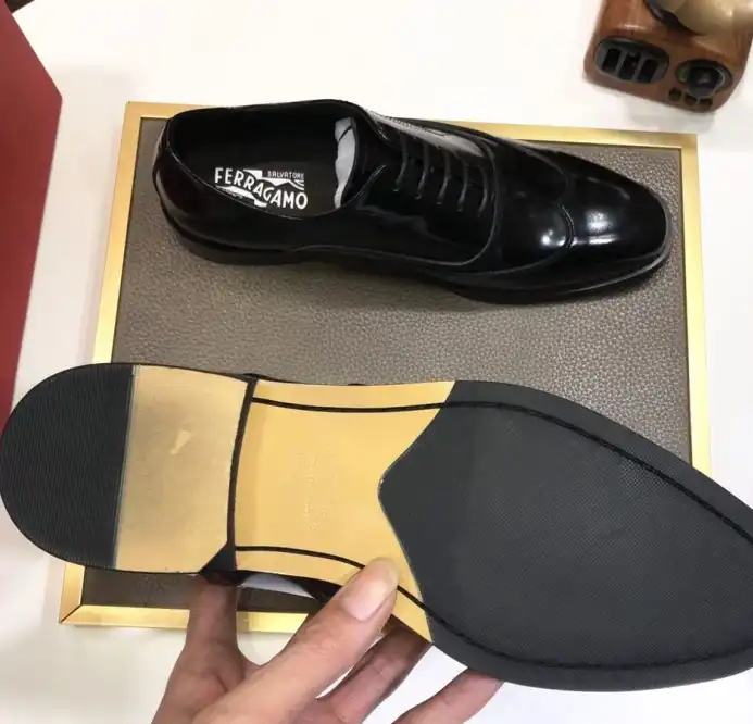 hype Ferragamo Leather Shoes