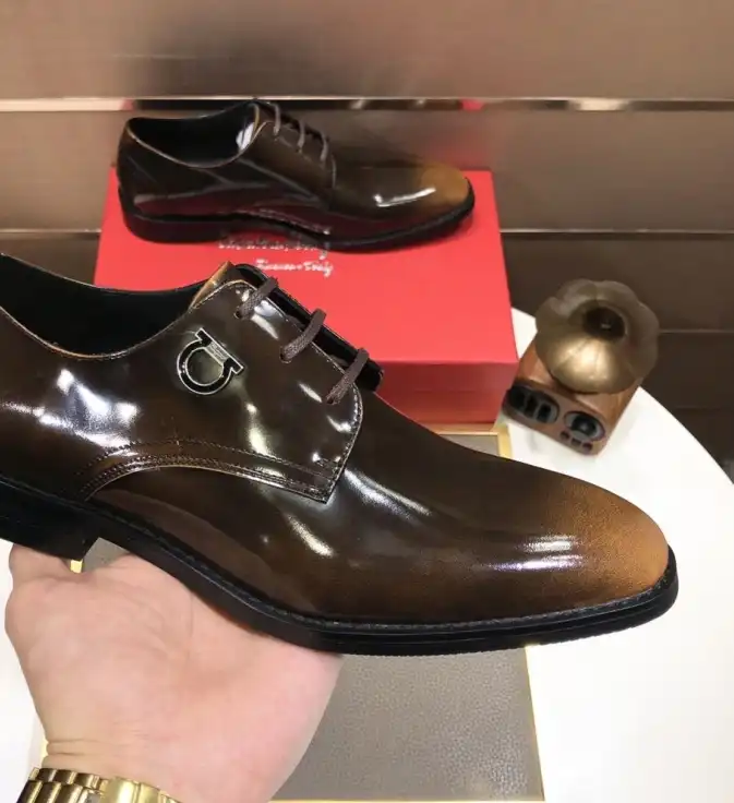 hype Ferragamo Leather Shoes