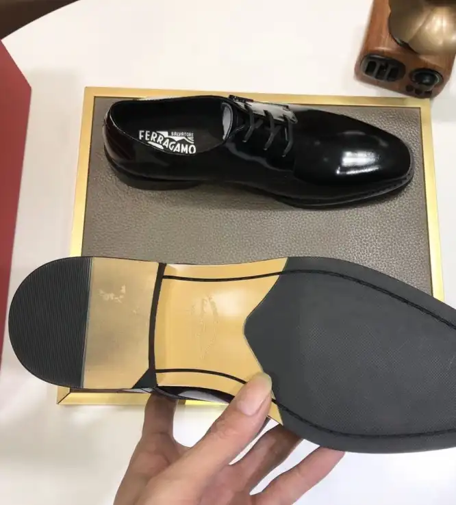 hype Ferragamo Leather Shoes