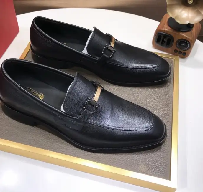 hype Ferragamo Leather Shoes