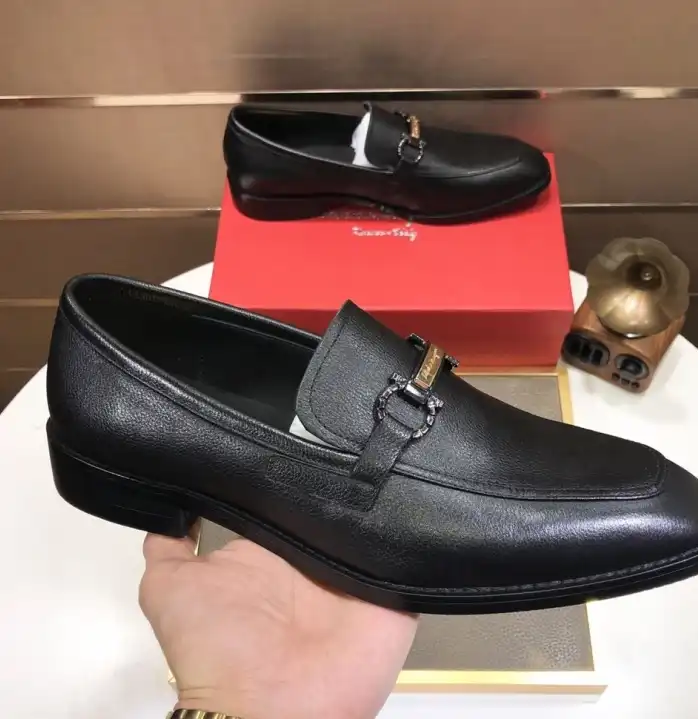 hype Ferragamo Leather Shoes