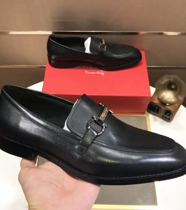 hype Ferragamo Leather Shoes