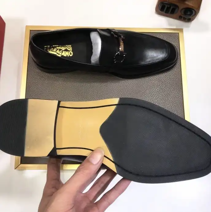 hype Ferragamo Leather Shoes