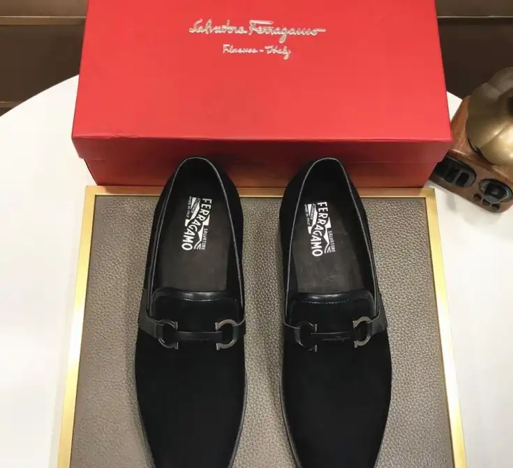 hype Ferragamo Leather Shoes