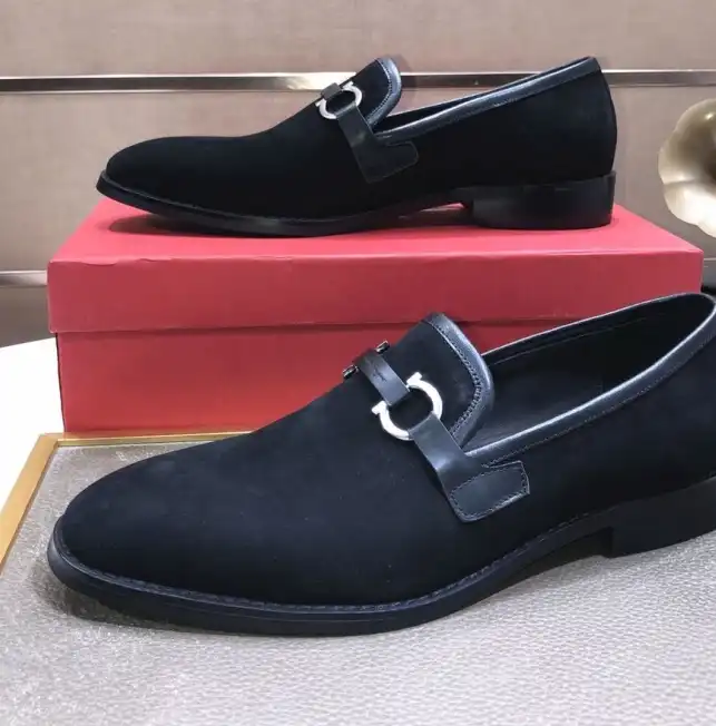 hype Ferragamo Leather Shoes