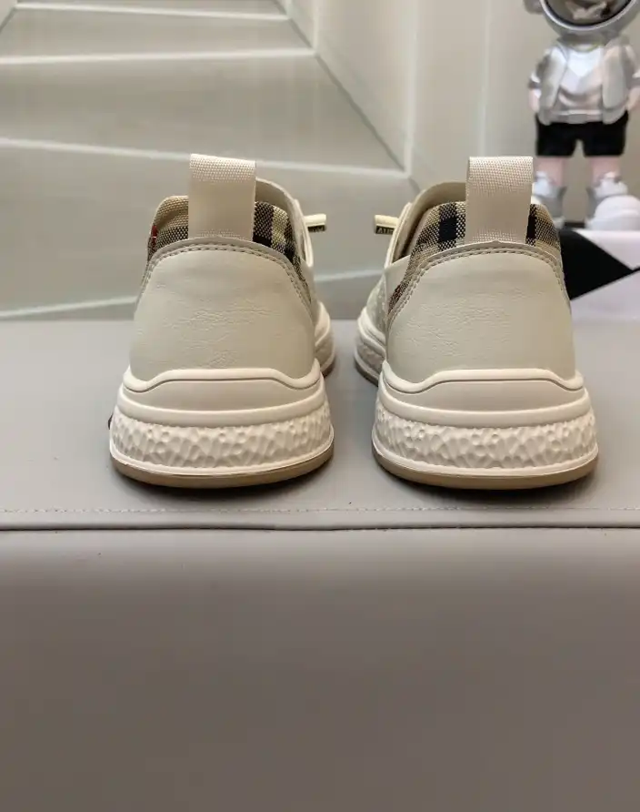 hype Fendi Sneakers