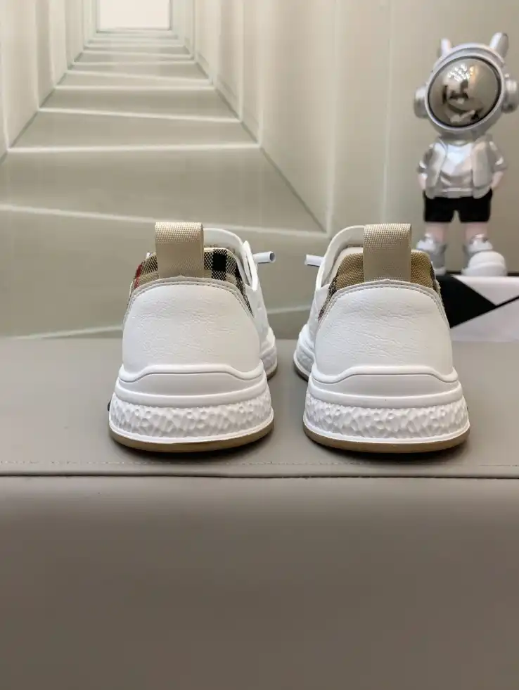 hype Fendi Sneakers