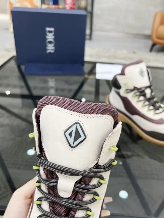 hype Christian Dior Sneakers