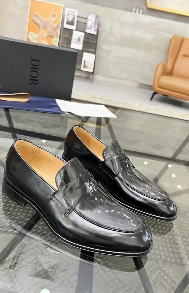 hype Christian Dior Leather Shoes