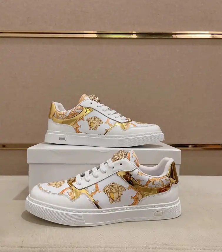 hype Givenchy Sneakers