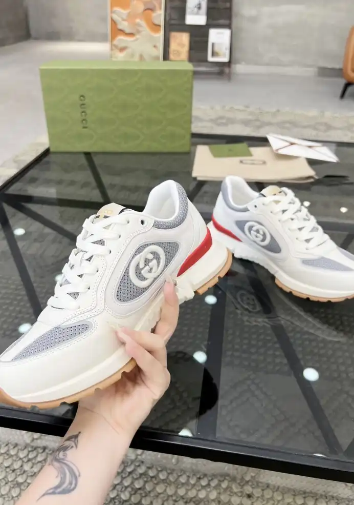 hype Gucci Sneakers