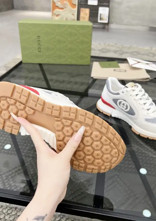 hype Gucci Sneakers