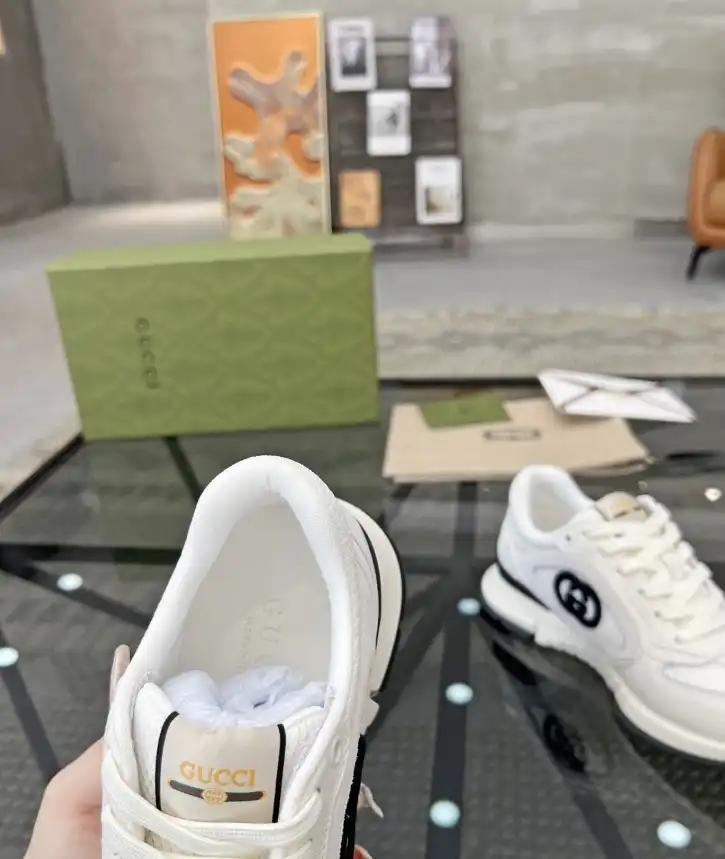 hype Gucci Sneakers