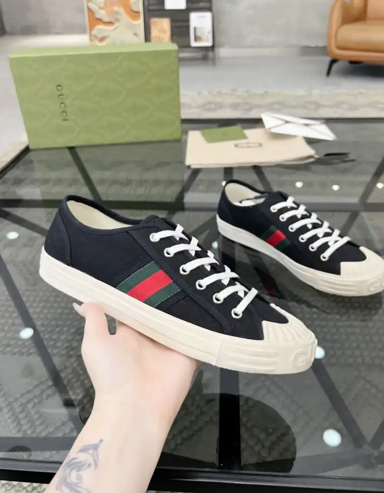 hype Gucci Sneakers