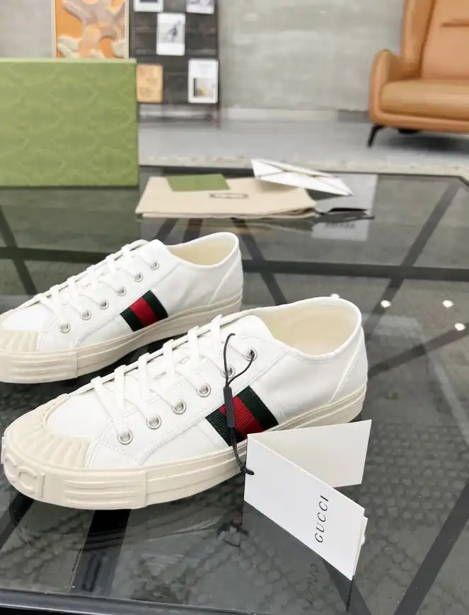 hype Gucci Sneakers