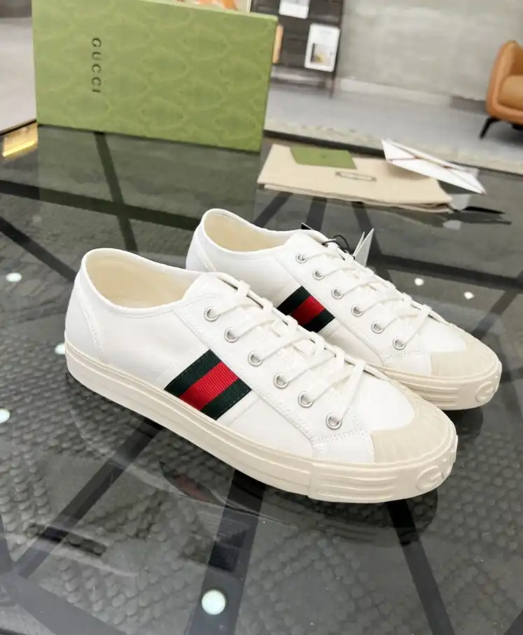 hype Gucci Sneakers