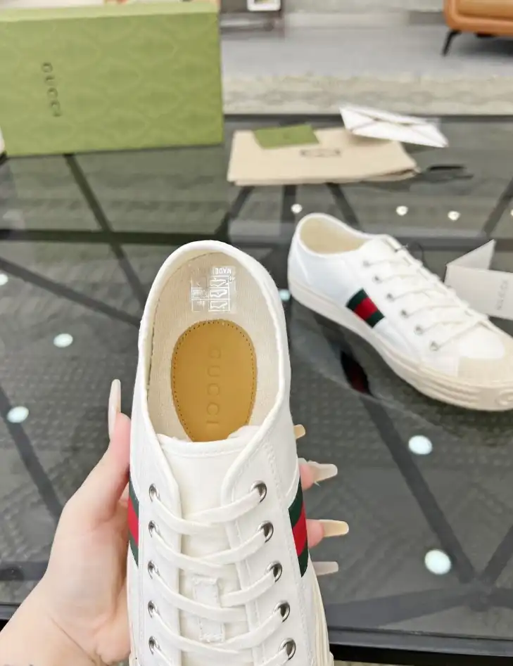 hype Gucci Sneakers