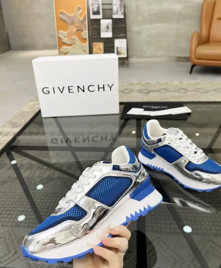 hype Givenchy Sneakers