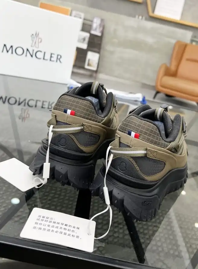 hype Moncler Sneakers