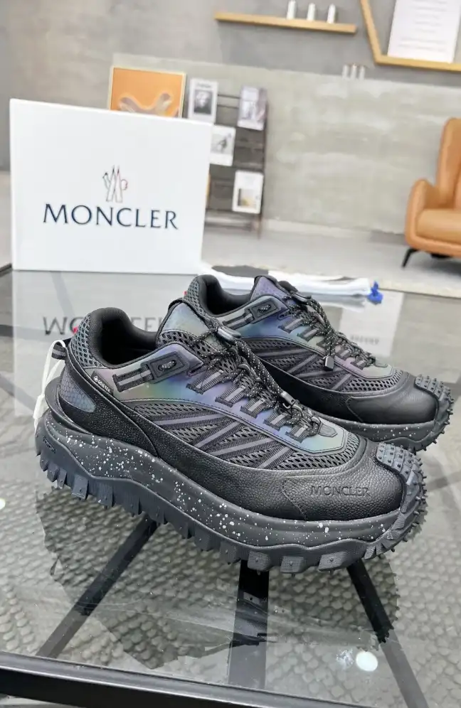 hype Moncler Sneakers