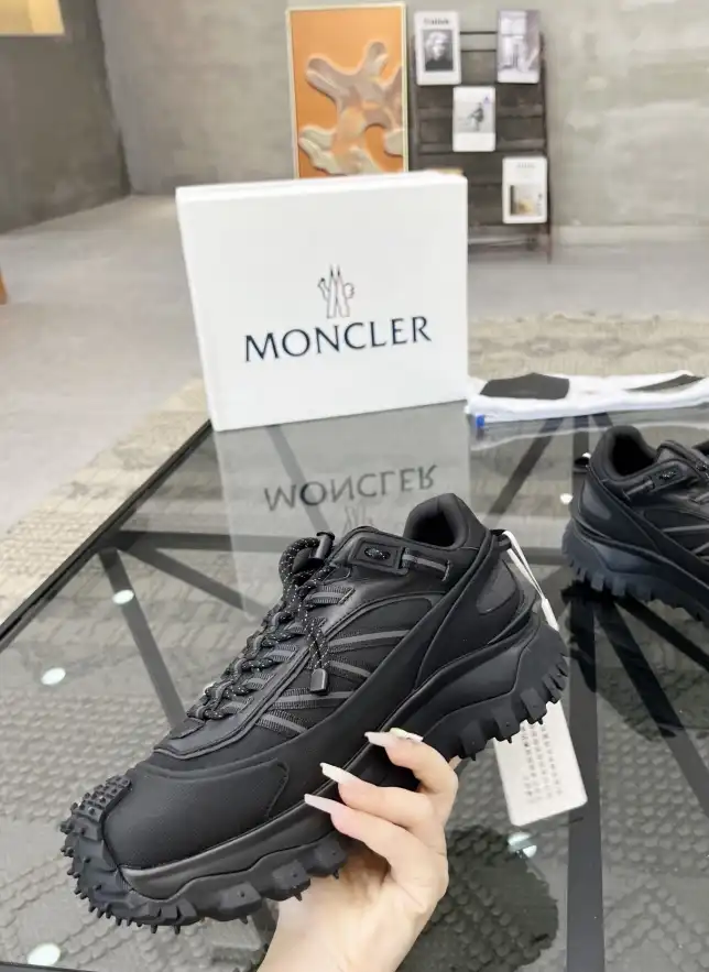 hype Moncler Sneakers