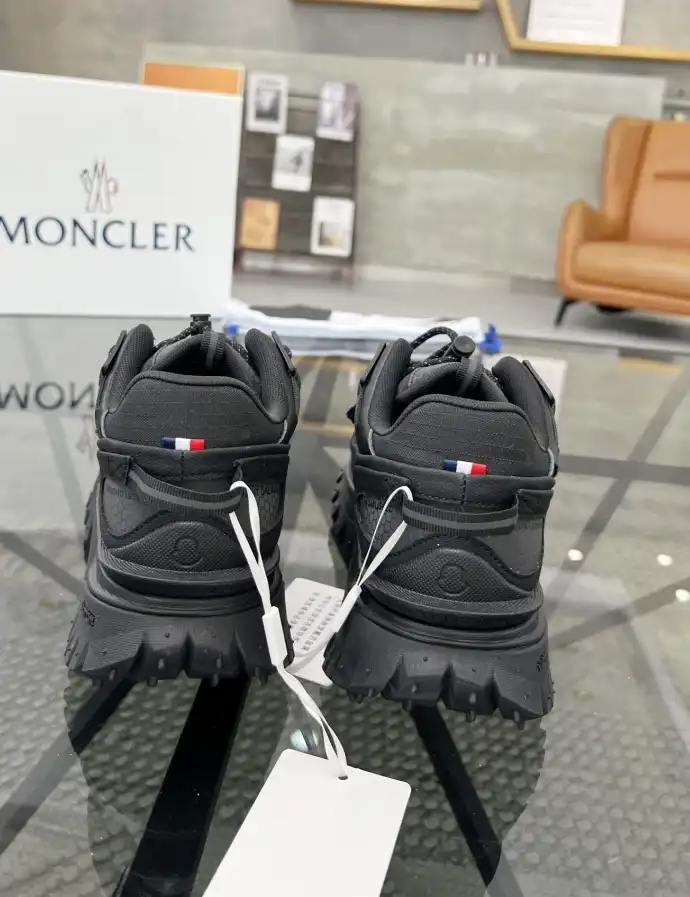 hype Moncler Sneakers