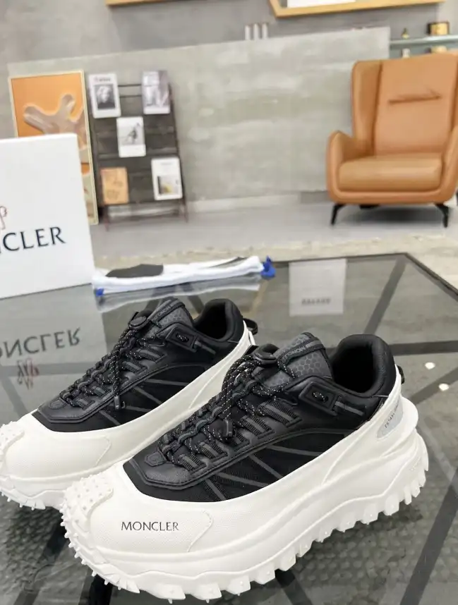 hype Moncler Sneakers