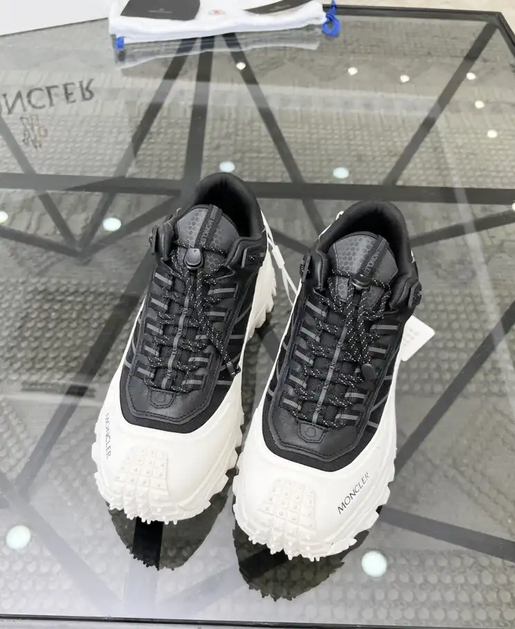 hype Moncler Sneakers