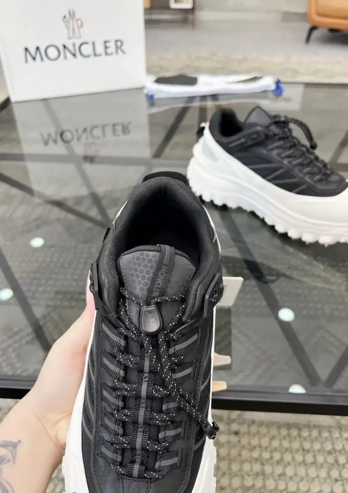 hype Moncler Sneakers