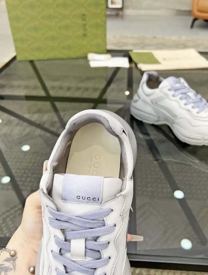 hype Gucci Sneakers