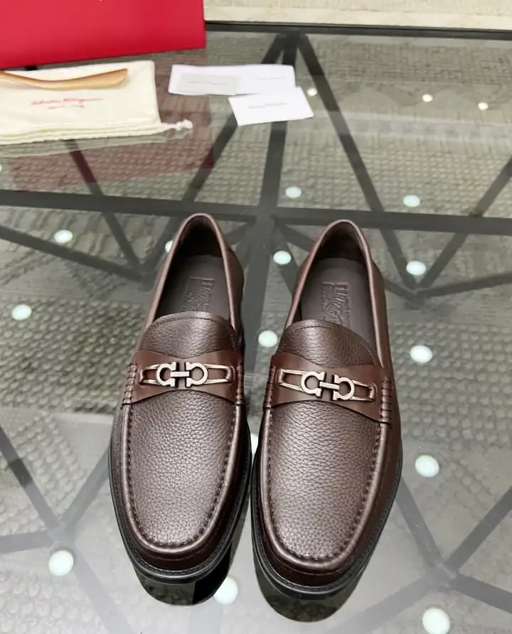 hype Ferragamo Leather Shoes