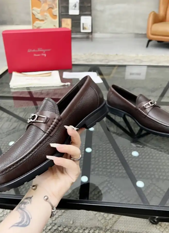 hype Ferragamo Leather Shoes