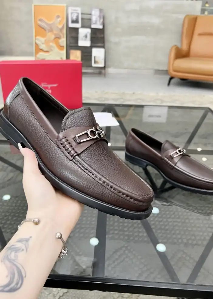 hype Ferragamo Leather Shoes