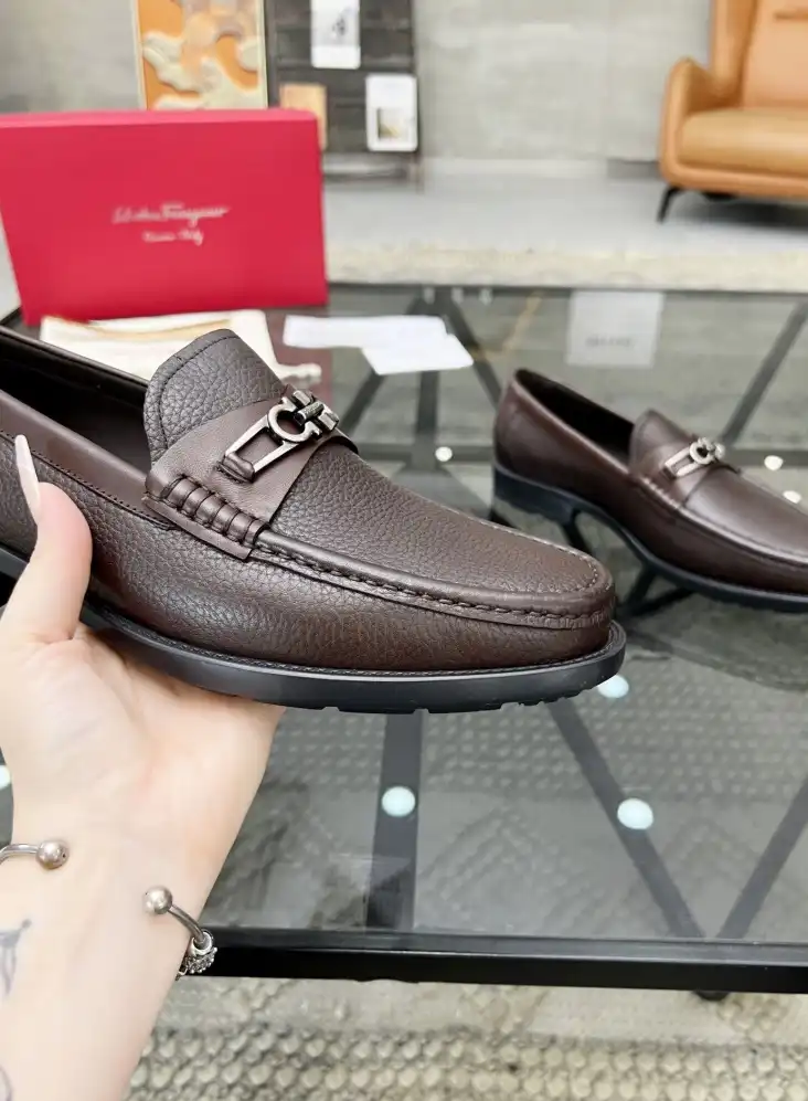 hype Ferragamo Leather Shoes