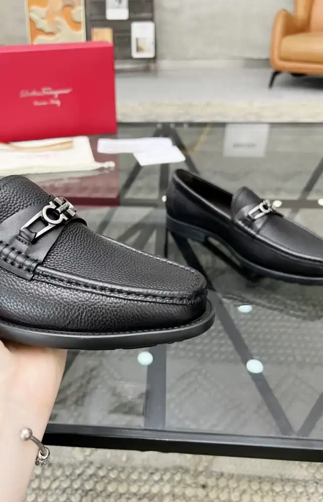 hype Ferragamo Leather Shoes