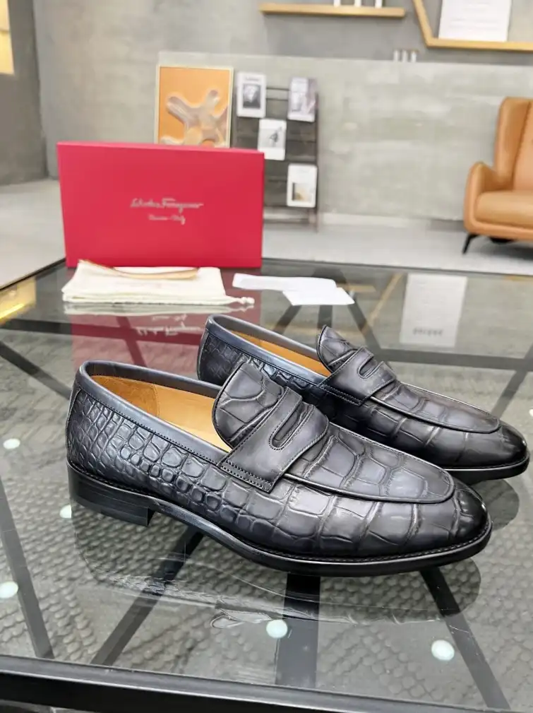 hype Ferragamo Leather Shoes