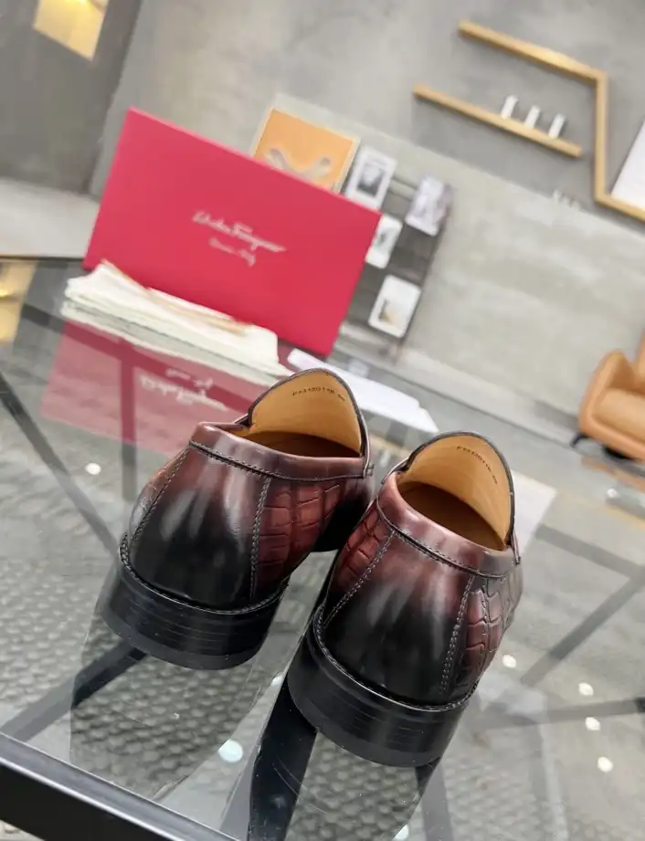 hype Ferragamo Leather Shoes