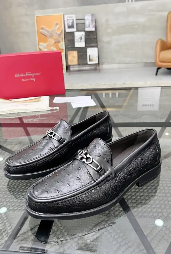 hype Ferragamo Leather Shoes