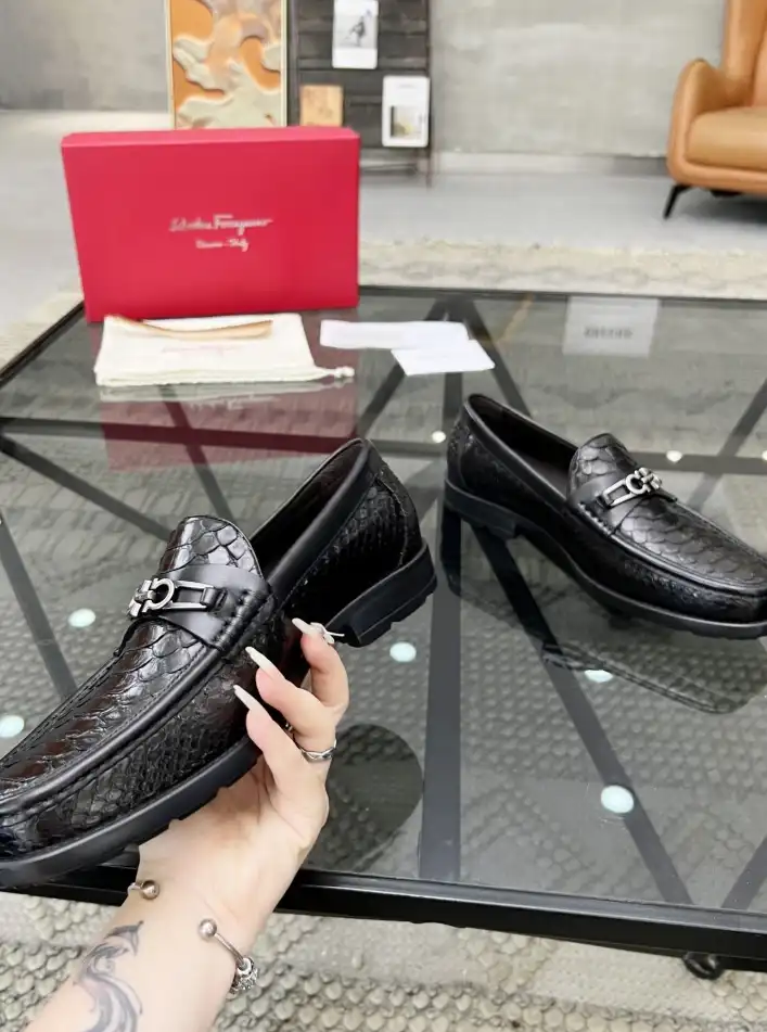 hype Ferragamo Leather Shoes