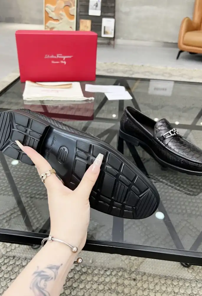 hype Ferragamo Leather Shoes