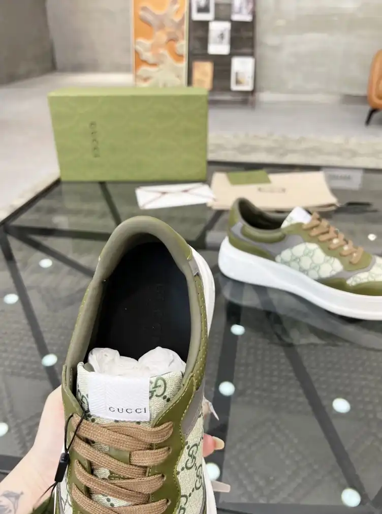 hype Gucci Sneakers