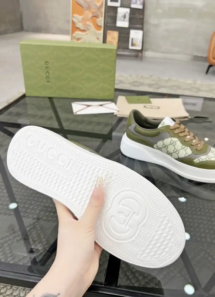 hype Gucci Sneakers