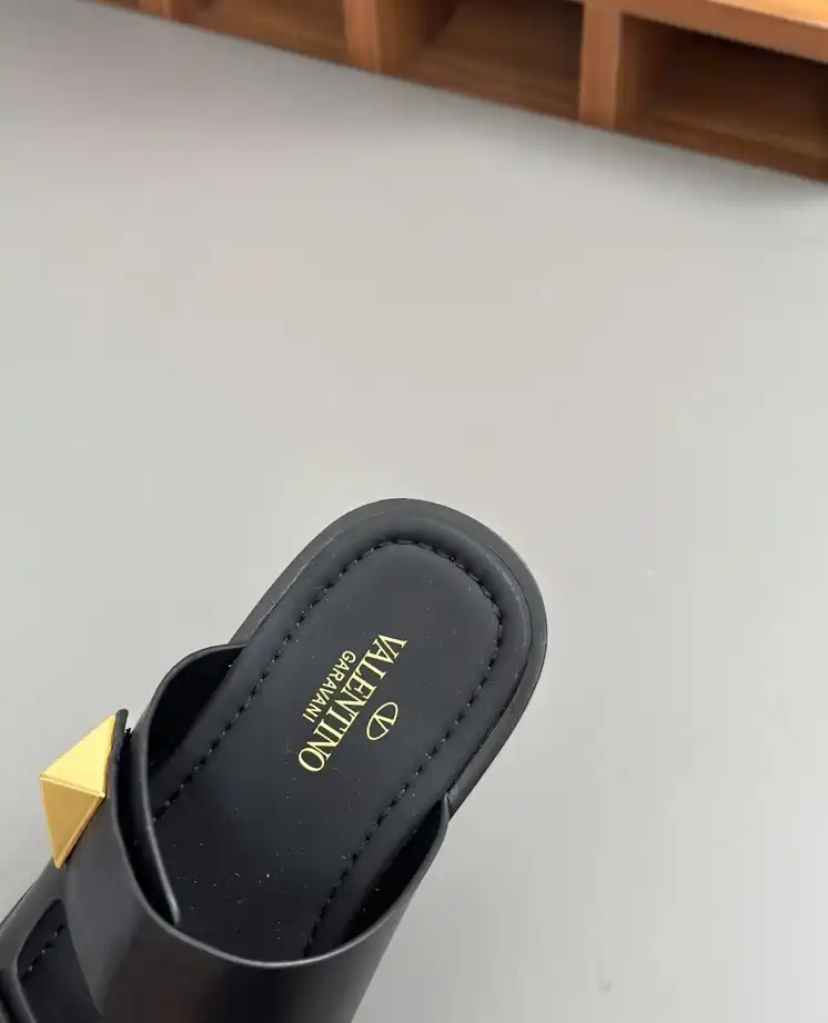 hype Valentino Slippers