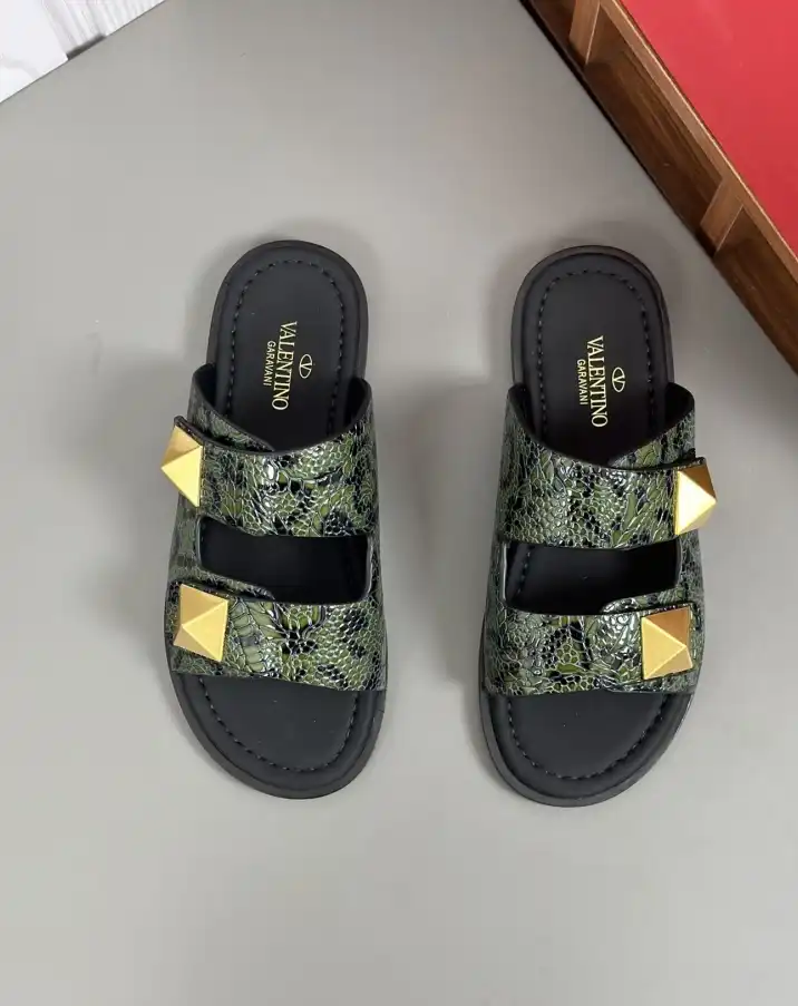 hype Valentino Slippers