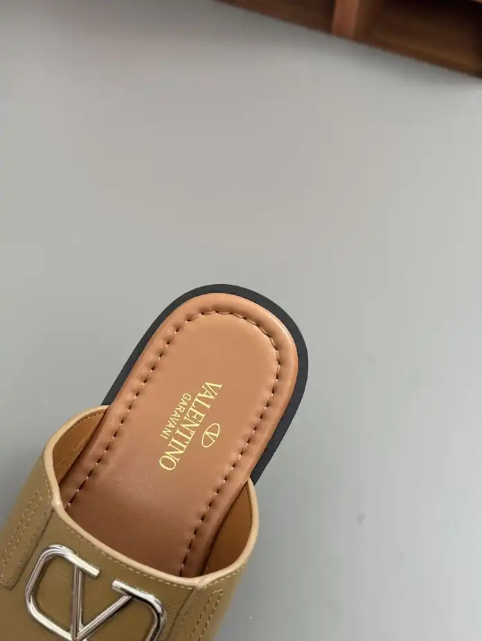 hype Valentino Slippers