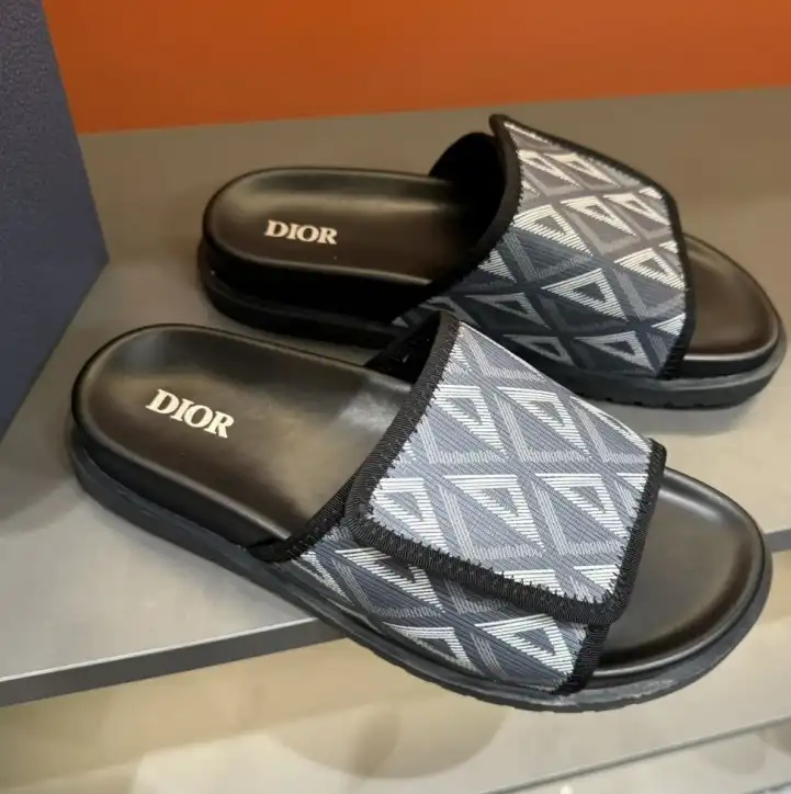 hype Christian Dior Slippers