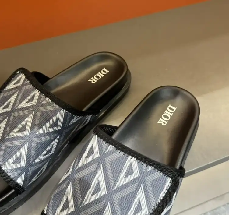 hype Christian Dior Slippers