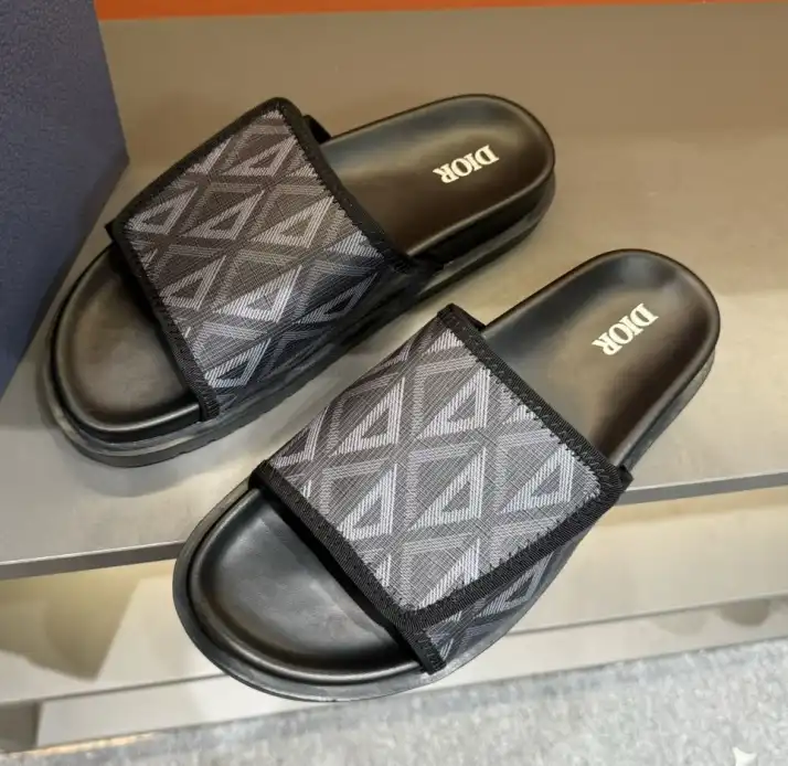 hype Christian Dior Slippers